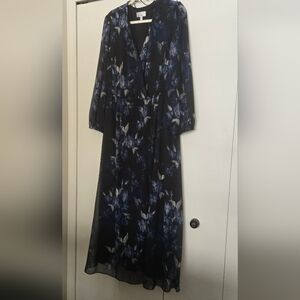 Signature By Robbie Bee 18W